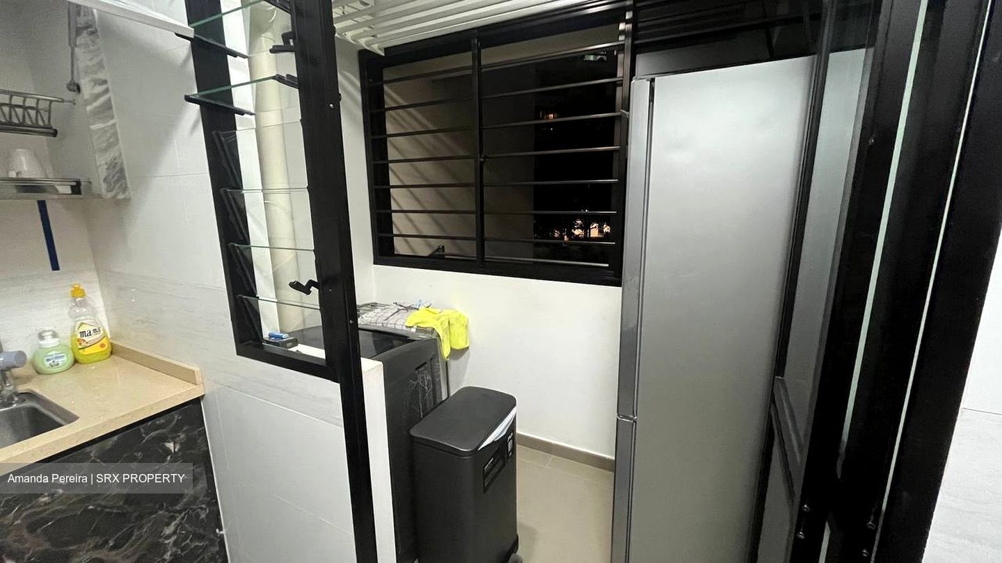 Blk 468A West Plains @ Bukit Batok (Bukit Batok), HDB 3 Rooms #559949331